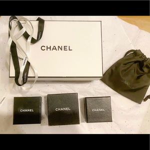 Aunthetic Chanel Gift Boxes bundle plus pouch